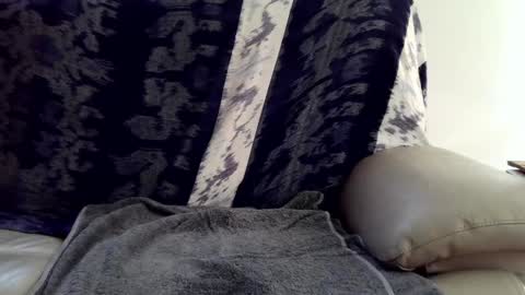 Snapshot of liku69 chatting on February 2025 11:24:01 PM liku69 online show from February 2025 11:24:01 PM