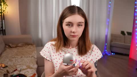 Snapshot of lil__kitty chatting on April 2026 07:53:02 AM Mia online show from April 2026 07:53:02 AM