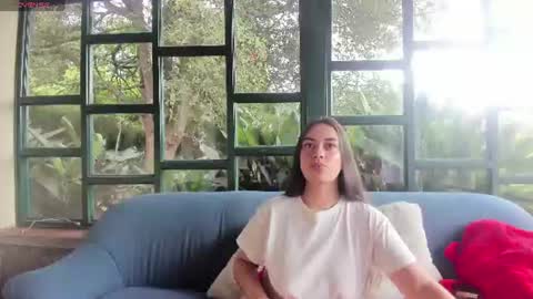 Lil Auroa  online show from July 2026 03:40:02 PM