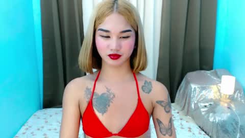 Snapshot of lil_fantacy chatting on May 2026 02:43:01 PM LILY online show from May 2026 02:43:01 PM