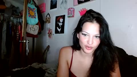 lil_luluvert online show from April 2026 03:22:01 AM