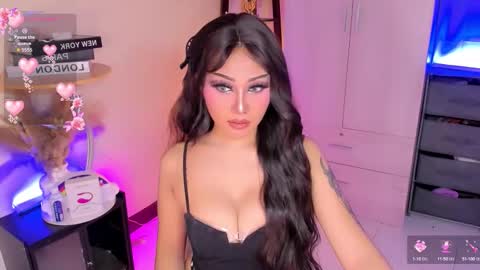 Miss Lily online show from September 2025 12:39:01 PM