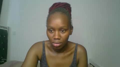 lil_meg online show from February 2026 12:13:02 PM