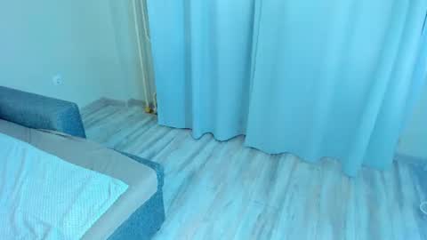 lil_tiffani online show from June 2026 12:18:02 PM