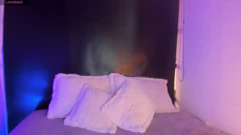 lila_cox online show from September 2025 12:06:01 PM