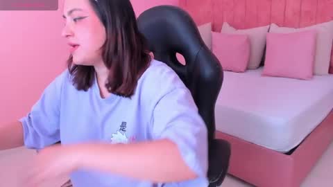 Lila  online show from May 2026 12:02:01 PM