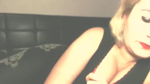 Snapshot of lilada27 chatting on September 2025 05:25:02 PM lila online show from September 2025 05:25:02 PM