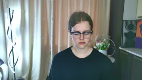 Snapshot of lilasparkling chatting on July 2026 05:49:02 AM LilaSparkling online show from July 2026 05:49:02 AM