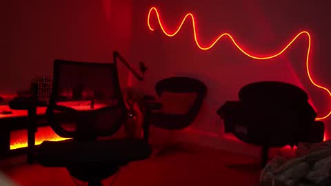 Rebecca online show from February 2026 08:13:01 AM