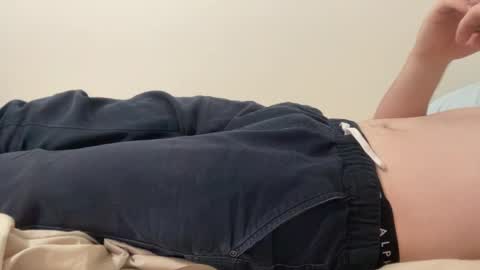 Snapshot of lilbenny05 chatting on February 2025 09:28:01 AM lilbenny05 online show from February 2025 09:28:01 AM