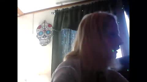 lilbit4u online show from December 2024 12:46:02 PM