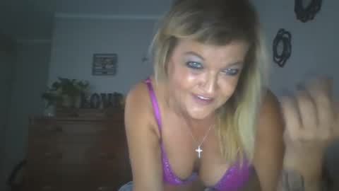 Snapshot of lilblonde412 chatting on September 2025 11:22:02 AM lilblonde412 online show from September 2025 11:22:02 AM