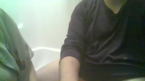 lilbratty_clouds_ogpuffdragon online show from January 2025 01:48:01 PM