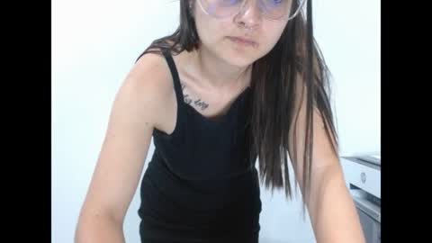 Valeri Villalobos  IG villa lobosvaleri online show from May 2026 01:14:02 AM