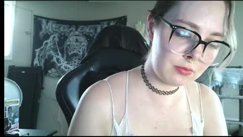 emily ryanson online show from May 2026 08:47:01 PM
