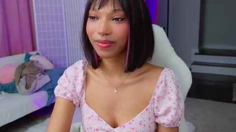 Snapshot of lileviemarie chatting on March 2025 12:53:01 AM evie online show from March 2025 12:53:01 AM