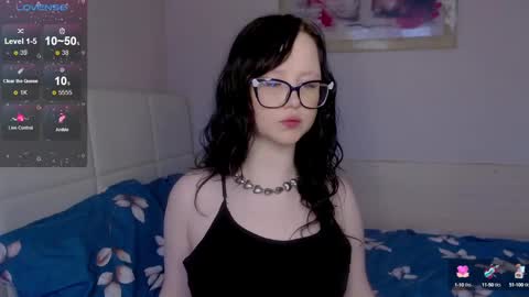 Snapshot of lilhornyprincess chatting on January 2025 10:43:02 AM Nika and Lori online show from January 2025 10:43:02 AM