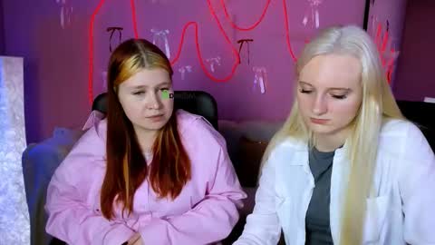 Lili online show from March 2026 03:04:01 PM