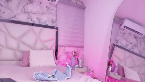 Lily online show from May 2026 11:59:01 AM
