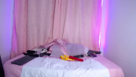 Snapshot of lili_matheus69 chatting on December 2024 11:50:02 AM lili Matheus69 online show from December 2024 11:50:02 AM