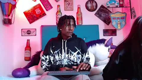 Snapshot of lili_roussi chatting on October 2025 03:41:02 AM lili_roussi online show from October 2025 03:41:02 AM