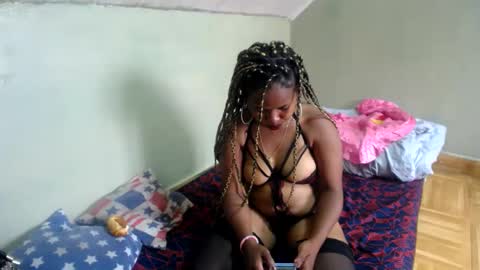 liliah online show from February 2025 11:34:01 AM