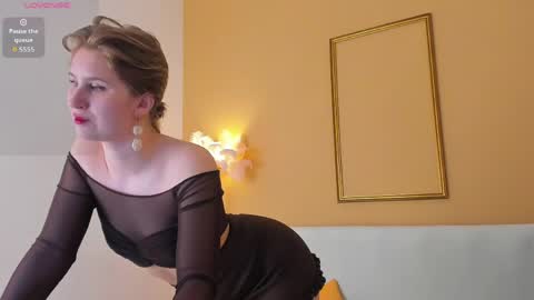Snapshot of lilianadaniels chatting on May 2026 01:33:01 AM Lilian online show from May 2026 01:33:01 AM