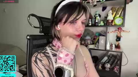 Lilian online show from June 2026 07:00:01 AM