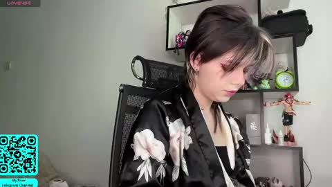 Lilian online show from July 2026 07:03:01 AM