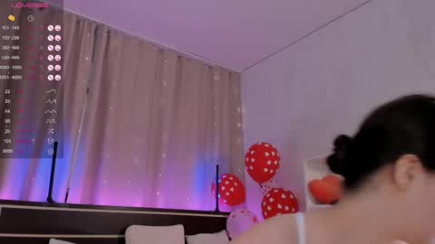 Snapshot of lilianedgars chatting on March 2025 10:05:02 AM Lilian online show from March 2025 10:05:02 AM