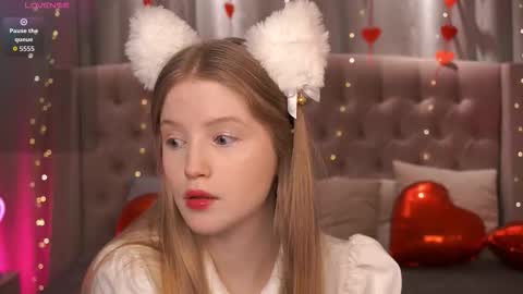 Snapshot of lilianhoward chatting on February 2026 12:14:02 PM Lilian online show from February 2026 12:14:02 PM