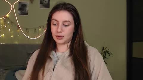 Lilu online show from October 2025 10:43:02 PM