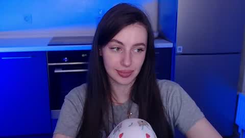 Lilu online show from July 2026 07:38:01 PM