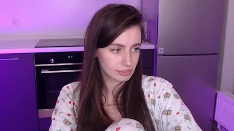 Lilu online show from July 2026 06:11:01 PM