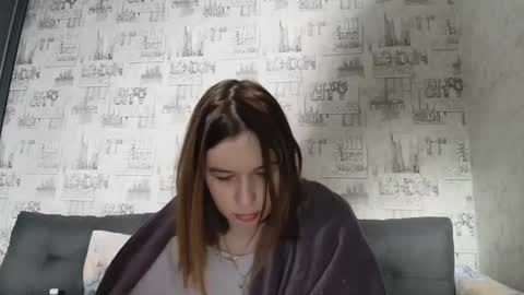 Snapshot of liliawoolf chatting on September 2025 06:02:01 PM liliawoolf online show from September 2025 06:02:01 PM