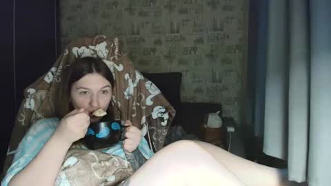 liliawoolf online show from April 2026 03:48:01 AM