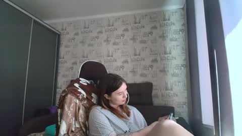Snapshot of liliawoolf chatting on June 2026 07:10:01 AM liliawoolf online show from June 2026 07:10:01 AM