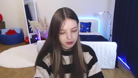 Snapshot of lilibakery chatting on December 2024 01:18:01 AM Lili Bakery online show from December 2024 01:18:01 AM