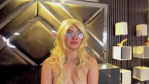 Snapshot of lilibeth___ chatting on January 2025 09:24:01 AM Lili online show from January 2025 09:24:01 AM