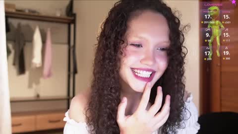 Snapshot of lilicapie chatting on September 2025 01:17:01 AM Lilica online show from September 2025 01:17:01 AM