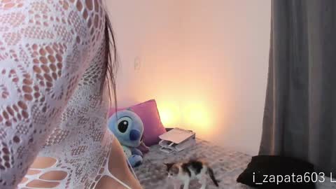 Snapshot of lilicopper__ chatting on April 2026 12:57:01 AM online show from April 2026 12:57:01 AM