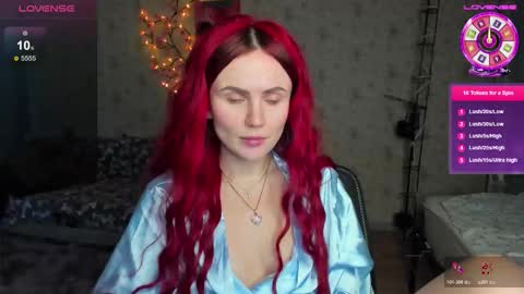 Lilie online show from November 2025 04:55:01 AM