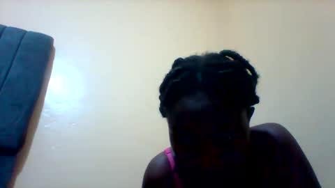 liligal online show from May 2026 07:54:02 PM