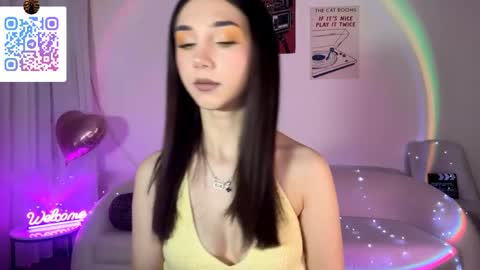 Lina online show from May 2026 10:25:02 PM