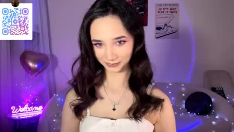Lina online show from June 2026 10:25:01 PM