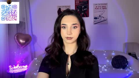 Lina online show from June 2026 01:28:02 AM