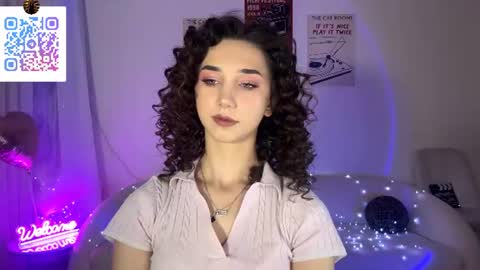 Lina online show from June 2026 10:34:02 PM