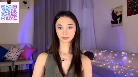 Lina online show from June 2026 10:20:01 PM