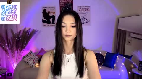 Lina online show from July 2026 10:16:02 PM