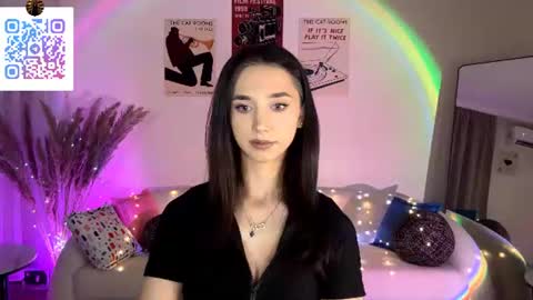Lina online show from July 2026 10:14:02 PM